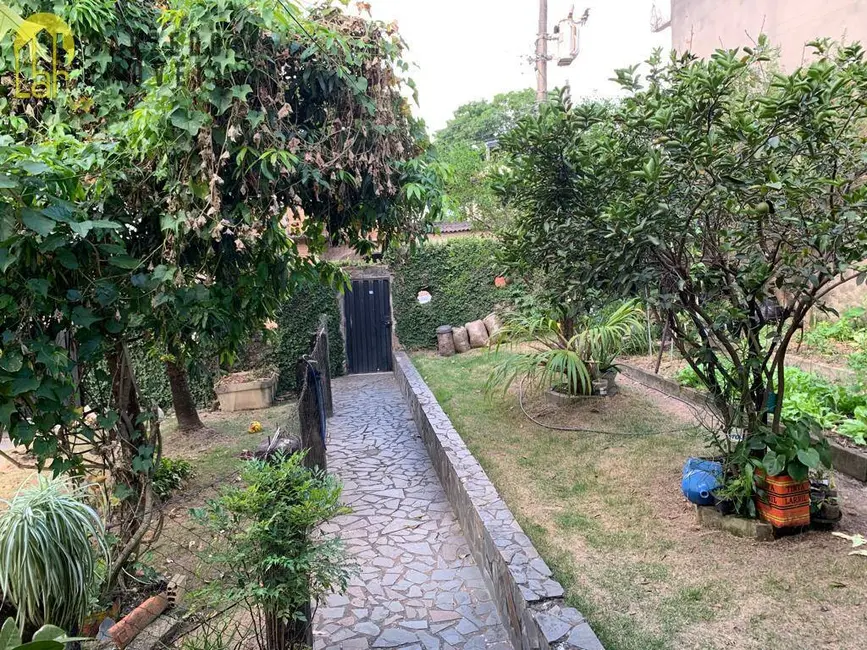 Foto 5 de Casa com 3 quartos à venda, 360m2 em Sarzedo - MG