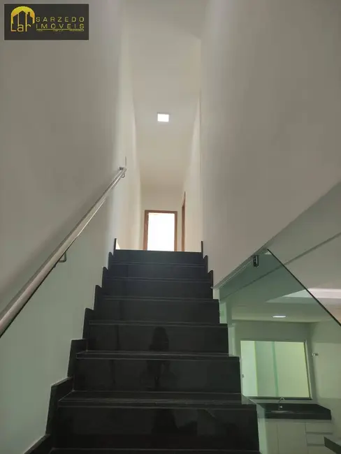 Foto 9 de Casa de Condomínio com 3 quartos à venda, 180m2 em Sarzedo - MG