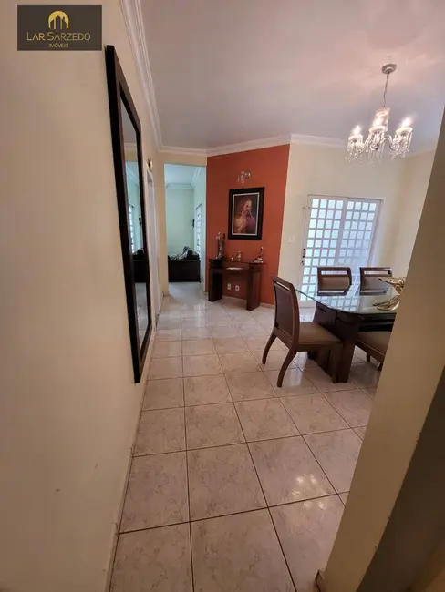 Foto 9 de Casa com 5 quartos à venda, 391m2 em Sarzedo - MG