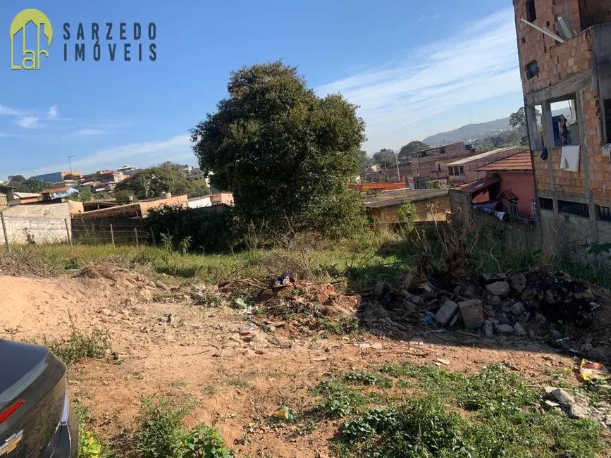 Foto 1 de Terreno / Lote à venda, 400m2 em Sarzedo - MG