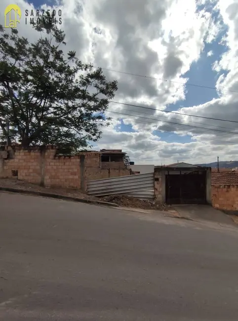 Foto 3 de Terreno / Lote à venda, 252m2 em Sarzedo - MG