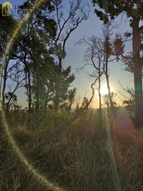 Foto 8 de Terreno / Lote à venda, 1092m2 em Sarzedo - MG