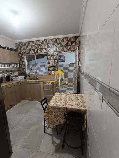 Foto 3 de Casa com 3 quartos à venda em Sarzedo - MG