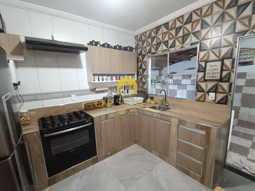 Foto 4 de Casa com 3 quartos à venda em Sarzedo - MG