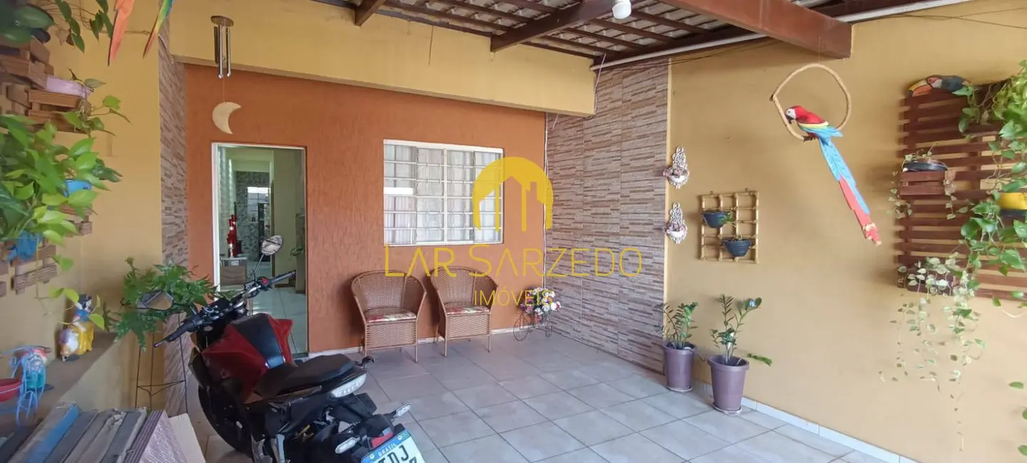 Foto 1 de Casa de Condomínio com 3 quartos à venda, 137m2 em Sarzedo - MG