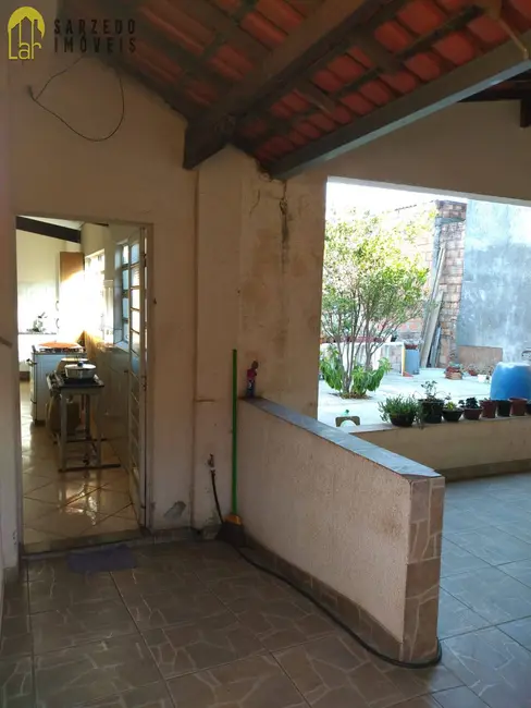 Casa com 3 quartos à venda, 360m2 em Conjunto Habitacional Vale do Jatobá (Barreiro), Belo Horizonte - MG - imagem 8 Foto 8 de Casa com 3 quartos à venda, 360m2 em Conjunto Habitacional Vale do Jatobá (Barreiro), Belo Horizonte - MG
