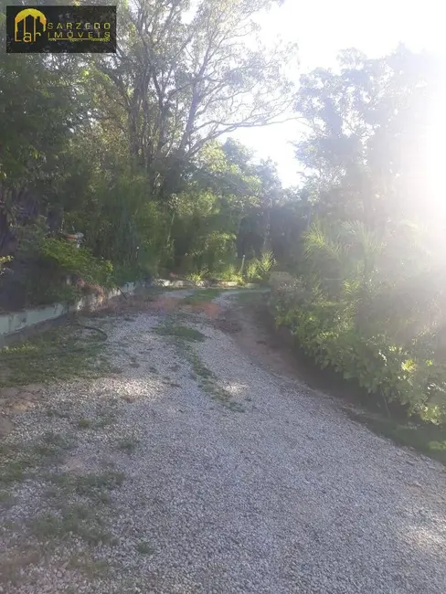 Foto 3 de Sítio / Rancho com 3 quartos à venda, 10000m2 em Bandeirinhas, Betim - MG