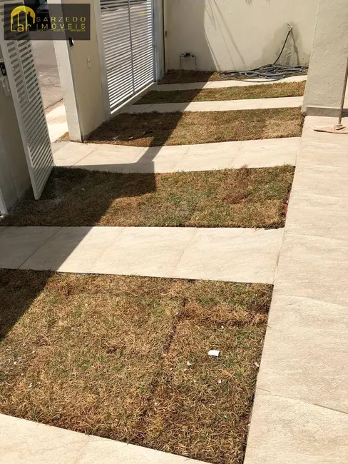 Foto 4 de Casa de Condomínio com 3 quartos à venda em Centro, Sarzedo - MG