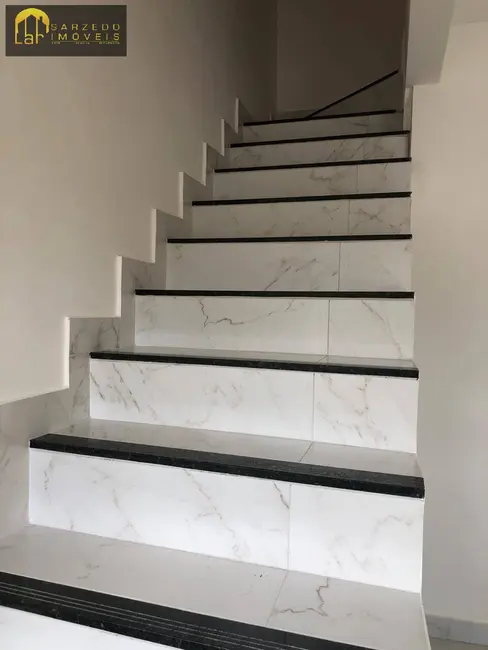 Foto 9 de Casa de Condomínio com 3 quartos à venda em Centro, Sarzedo - MG