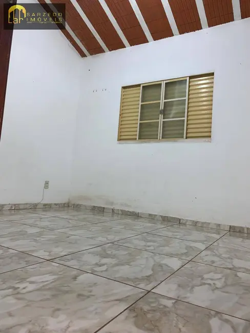 Foto 8 de Casa com 2 quartos à venda, 250m2 em Sarzedo - MG