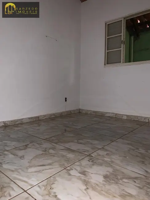 Foto 9 de Casa com 2 quartos à venda, 250m2 em Sarzedo - MG