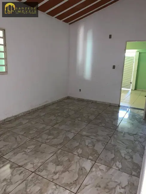 Foto 5 de Casa com 2 quartos à venda, 250m2 em Sarzedo - MG