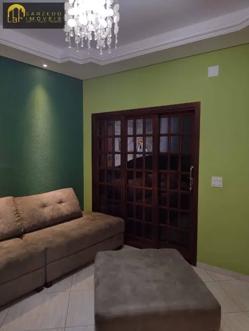 Foto 4 de Casa com 3 quartos à venda, 473m2 em Residencial Lajinha (Parque Durval de Barros), Ibirite - MG