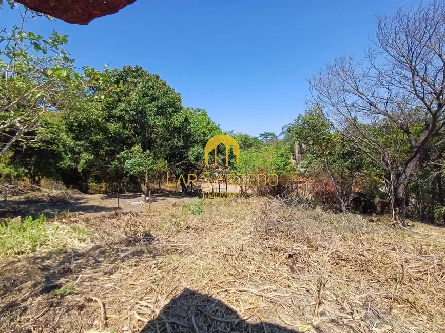 Foto 8 de Terreno / Lote à venda, 735m2 em Sarzedo - MG