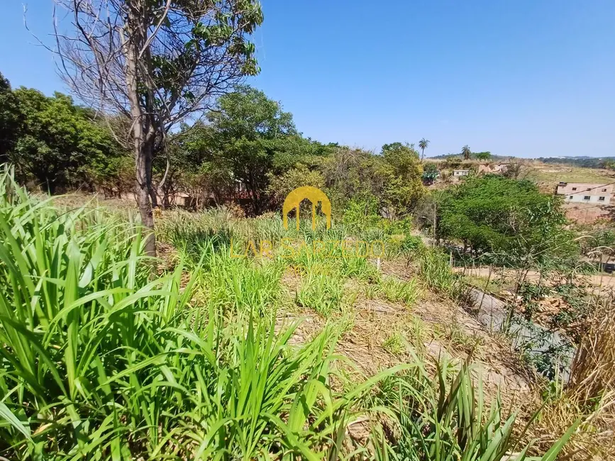 Foto 7 de Terreno / Lote à venda, 735m2 em Sarzedo - MG