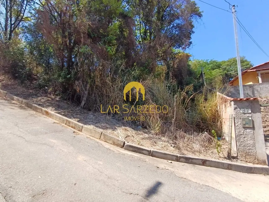 Foto 2 de Terreno / Lote à venda, 735m2 em Sarzedo - MG