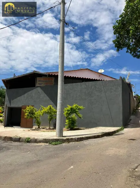 Foto 2 de Casa com 2 quartos à venda, 150m2 em Sarzedo - MG