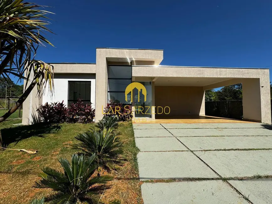 Foto 1 de Casa com 3 quartos à venda, 1000m2 em Igarape - MG