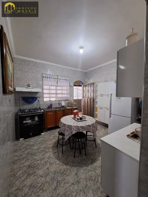 Foto 8 de Casa com 4 quartos à venda, 360m2 em Sarzedo - MG