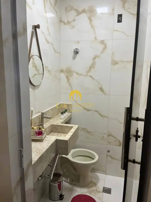 Foto 9 de Casa com 4 quartos à venda, 673m2 em Centro, Ibirite - MG