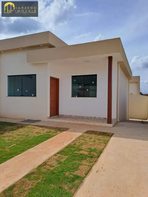 Foto 3 de Casa com 2 quartos à venda, 150m2 em Sarzedo - MG