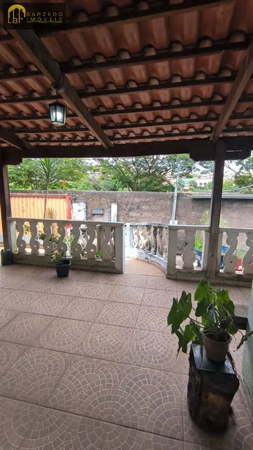 Foto 4 de Casa com 3 quartos à venda, 432m2 em Sarzedo - MG