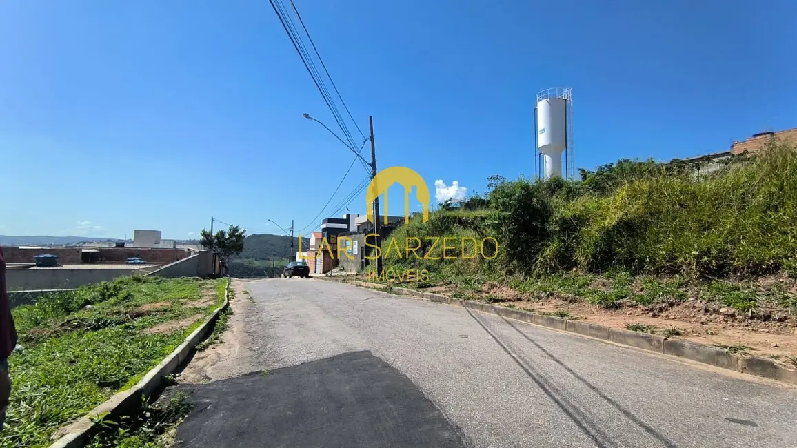 Foto 5 de Terreno / Lote à venda, 304m2 em Sarzedo - MG