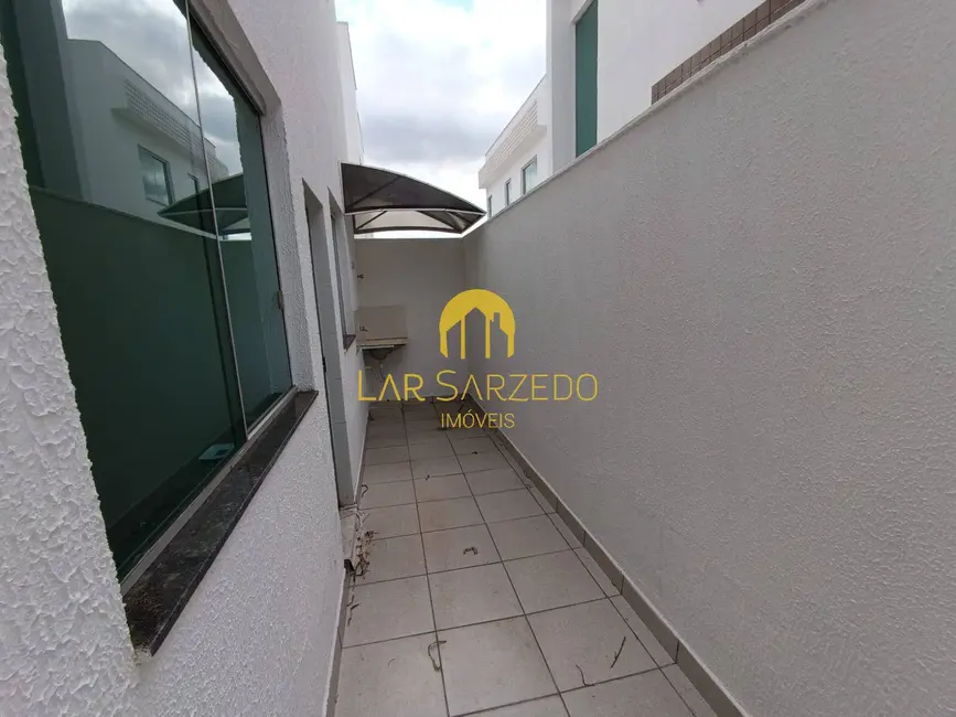 Foto 5 de Casa de Condomínio com 3 quartos à venda em Sarzedo - MG