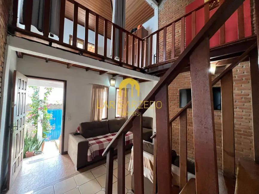 Casa com 3 quartos à venda, 180m2 em Diamante (Barreiro), Belo Horizonte - MG - imagem 9 Foto 9 de Casa com 3 quartos à venda, 180m2 em Diamante (Barreiro), Belo Horizonte - MG