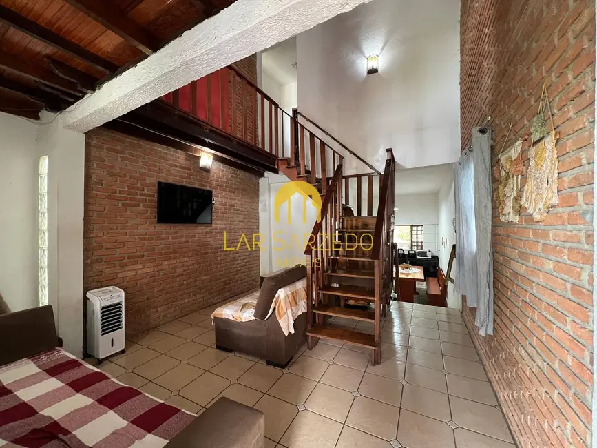 Casa com 3 quartos à venda, 180m2 em Diamante (Barreiro), Belo Horizonte - MG - imagem 6 Foto 6 de Casa com 3 quartos à venda, 180m2 em Diamante (Barreiro), Belo Horizonte - MG
