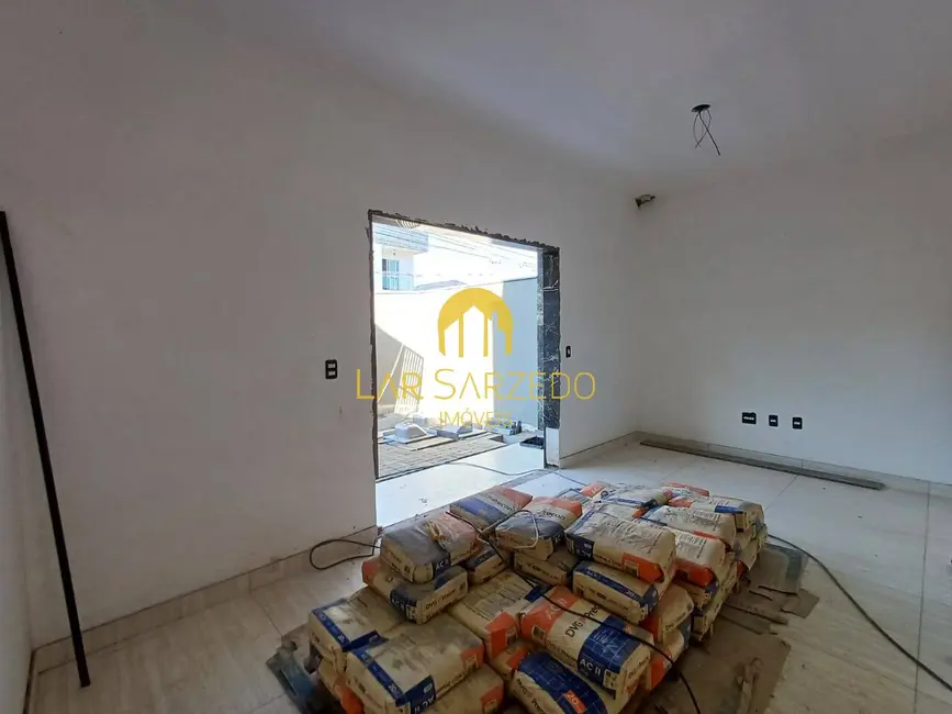 Foto 5 de Casa de Condomínio com 3 quartos à venda, 95m2 em Sarzedo - MG