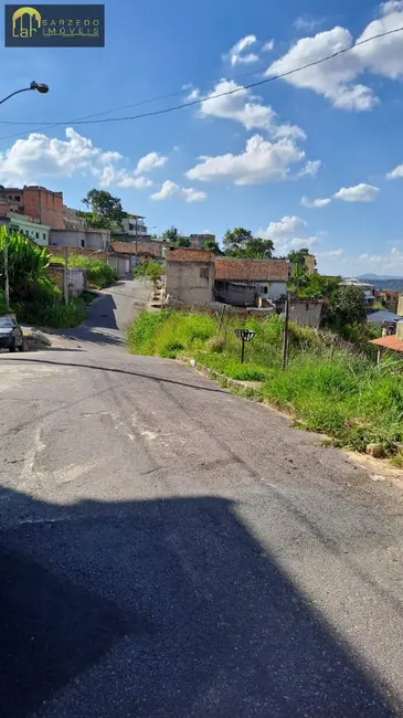 Foto 3 de Terreno / Lote à venda, 254m2 em Sarzedo - MG