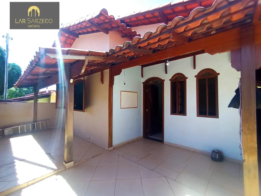 Casa com 3 quartos à venda, 360m2 em Sarzedo - MG - imagem 3 Foto 3 de Casa com 3 quartos à venda, 360m2 em Sarzedo - MG