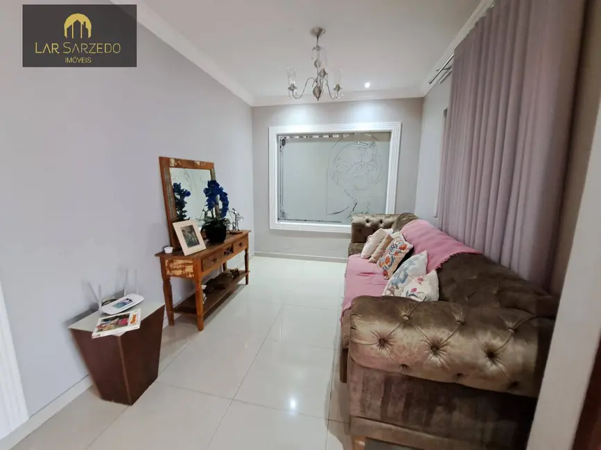 Foto 7 de Casa com 3 quartos à venda, 360m2 em Sarzedo - MG