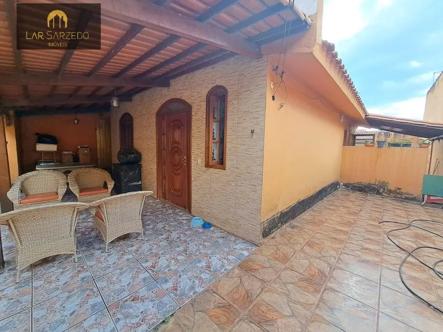 Foto 6 de Casa com 3 quartos à venda, 243m2 em Sarzedo - MG