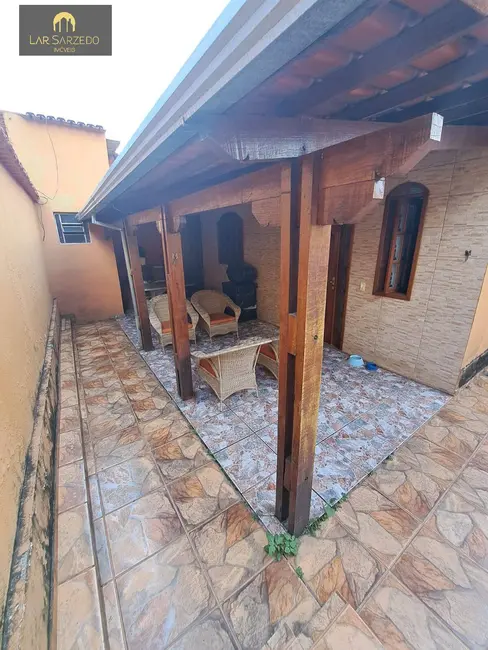 Foto 5 de Casa com 3 quartos à venda, 243m2 em Sarzedo - MG
