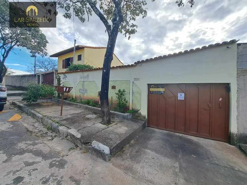 Foto 1 de Casa com 2 quartos à venda, 260m2 em Sarzedo - MG