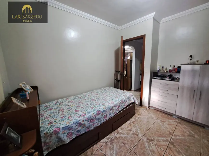 Casa com 2 quartos à venda, 260m2 em Sarzedo - MG - imagem 9 Foto 9 de Casa com 2 quartos à venda, 260m2 em Sarzedo - MG