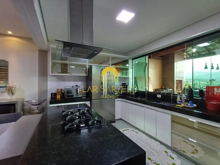 Foto 9 de Casa de Condomínio com 3 quartos à venda, 180m2 em Sarzedo - MG