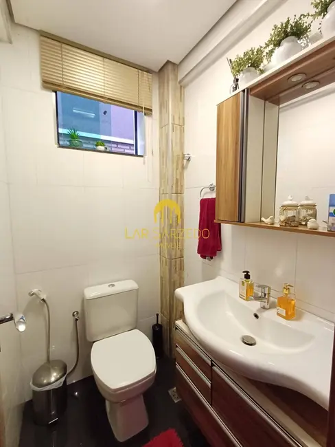 Foto 5 de Casa de Condomínio com 3 quartos à venda, 180m2 em Sarzedo - MG