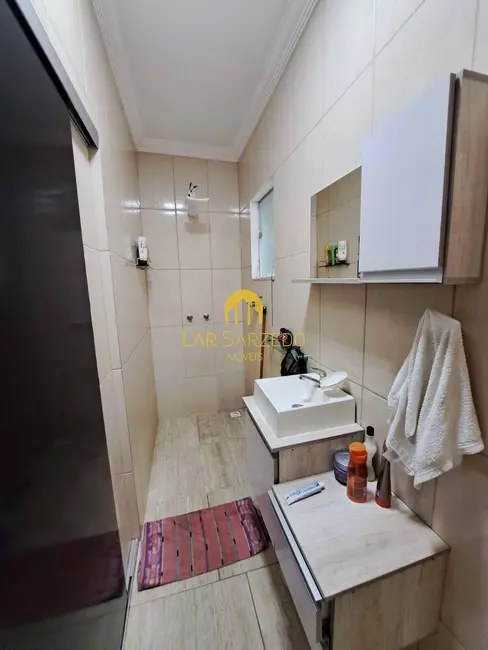 Foto 5 de Casa com 2 quartos à venda, 250m2 em Sarzedo - MG