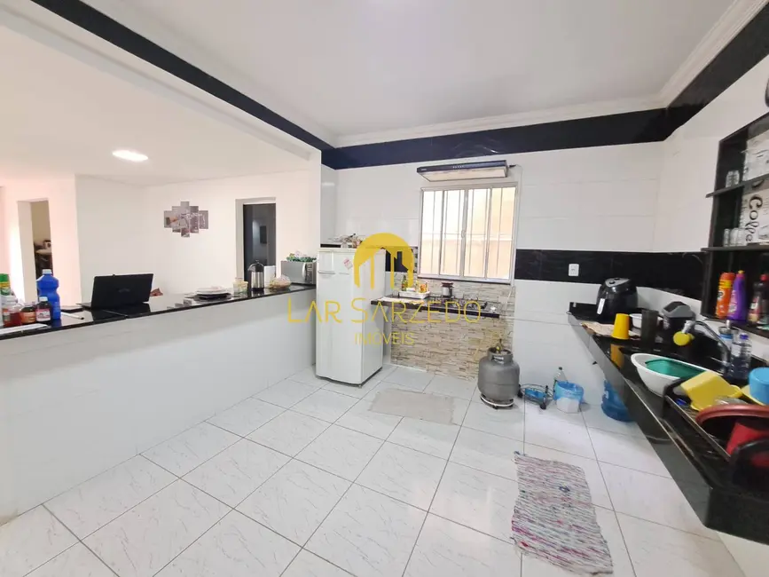 Foto 4 de Casa com 2 quartos à venda, 250m2 em Sarzedo - MG