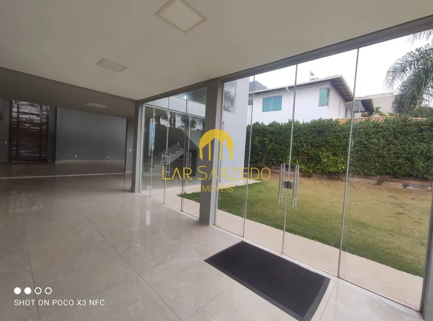 Foto 2 de Casa com 3 quartos à venda, 1000m2 em Mario Campos - MG