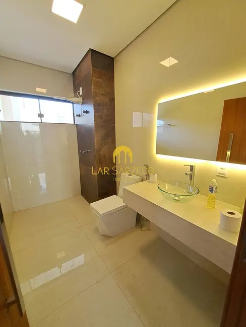 Casa com 4 quartos à venda, 572m2 em Mario Campos - MG - imagem 7 Foto 7 de Casa com 4 quartos à venda, 572m2 em Mario Campos - MG