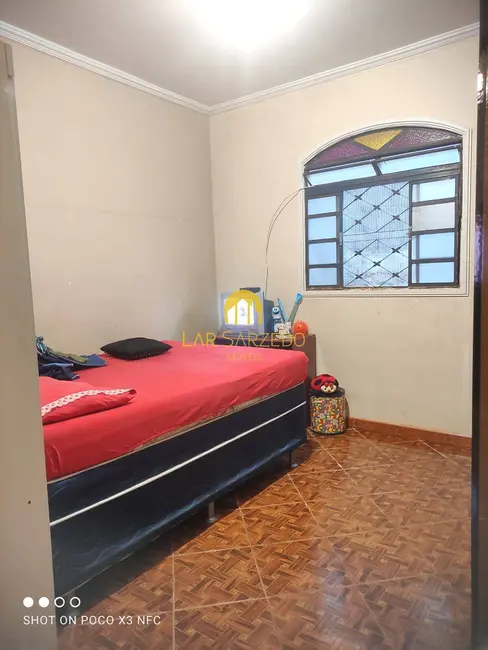 Casa com 2 quartos à venda, 165m2 em Sarzedo - MG - imagem 8 Foto 8 de Casa com 2 quartos à venda, 165m2 em Sarzedo - MG