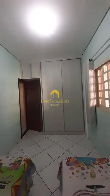 Foto 6 de Casa com 3 quartos à venda, 127m2 em Sarzedo - MG
