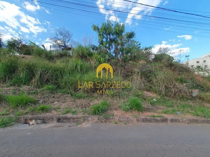Foto 3 de Terreno / Lote à venda, 394m2 em Sarzedo - MG