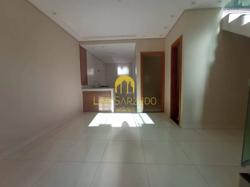 Foto 5 de Casa de Condomínio com 3 quartos à venda e para alugar, 126m2 em Sarzedo - MG