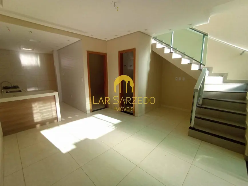 Foto 6 de Casa de Condomínio com 3 quartos à venda e para alugar, 126m2 em Sarzedo - MG