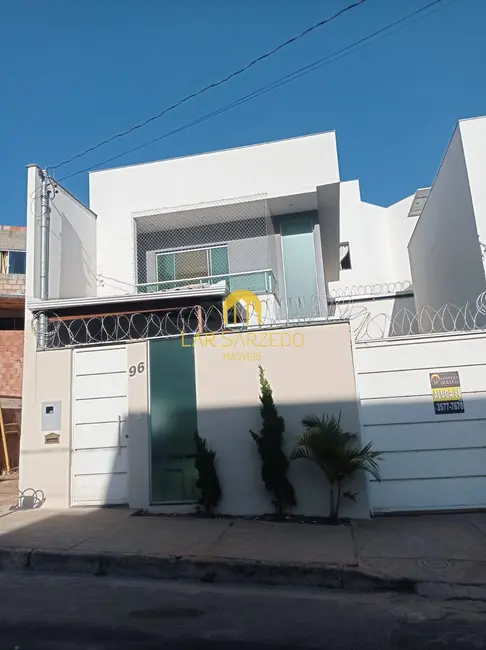 Foto 2 de Casa de Condomínio com 3 quartos à venda e para alugar, 126m2 em Sarzedo - MG
